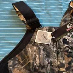 Wolf Mountain Womans Hunting Vest NWT USA MADE LARGE Hunting Wear Mossy Oak