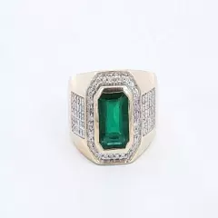 Green Gemstone & Diamond Ring In 10k Yellow Gold 9.12 Grams Size 10 Eb0524oexsa