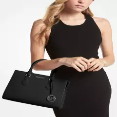 New Michael Kors Sheila Medium Saffiano Vegan Leather Satchel Black