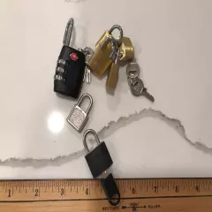 Collection of 7 Luggage Size Locks with Keys - free postage