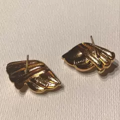 Vintage Rare Signed MONET Jewelry Pierced Earrings 22k Gold Plated ClassicDesign