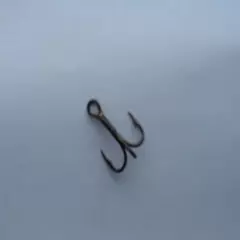 100 size 6 Eagle claw 2x strong Treble Hooks straight point bronze lure making