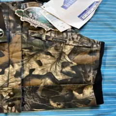 Wolf Mountain Womans Hunting Vest NWT USA MADE MEDIUM Hunting Wear Mossy Oak