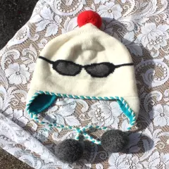 Whimsical Kate SPade Ski / SUnglasses Wool Winter Cap / Hat