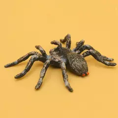 Realistic Plastic Spider Fake Insect Trickys Prank Joke Toys Halloween Props`