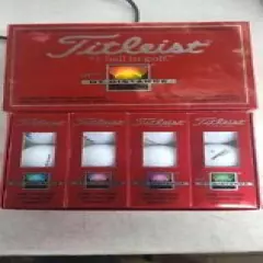 Titleist Golf Balls DT Distance Box of 12 Count Brand New 