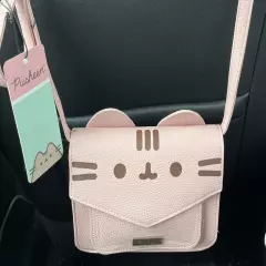 NWT! Pink Pusheen Small Purse