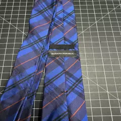 Banana Republic Silk Tie. Skinny Blue Plaid. 58” x 2.5”