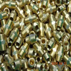 LOT OF 10 Brass Pipe Air Hose Fittings Hex Nipple 1/4" X 1/4" NPT NEW