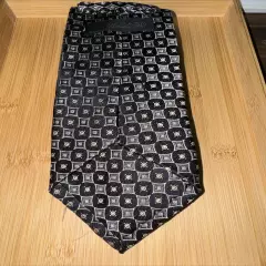 Marshall Fields Geometric Silk Tie - 62L 4.0W