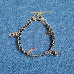 Charm wrist chain for phone