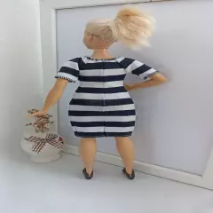 Dress for Curvy doll, stretch, no hook and loop.