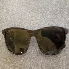 MAUI Jim Lele Kawa MJ 811-25C Brown Stripe Frame & Bronze Lens Sunglasses