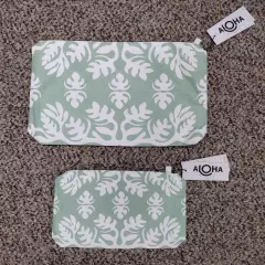 Aloha Collection matching pouch set NWT