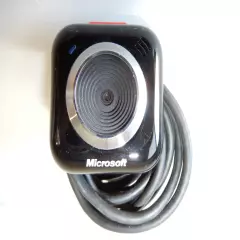 Microsoft LifeCam VX-5000 USB Webcam on 6-foot cord, Flexible gripping mitten