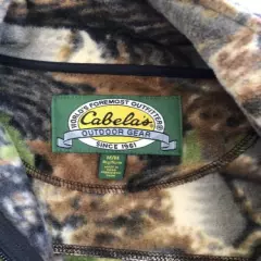 CABELA’S Men’s Fleece Full Front Zip Camouflage Hunting Jacket. Size Medium M