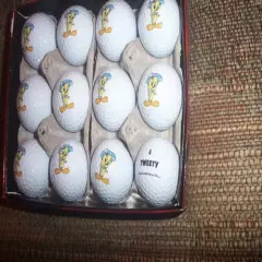 1 dozen limited BRAND NEW Looney Tunes Tweety Bird golf balls