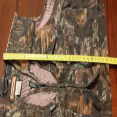 Remington Hunting/Fishing Vest with Mossy Oak Camo Men's Large