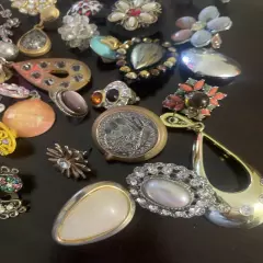 vintage single earrings lot #1