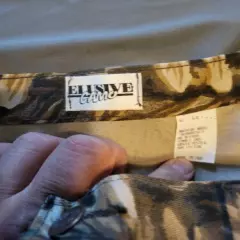 Mens Vintage Elusive Camo Hunting Pants Sz 44x33