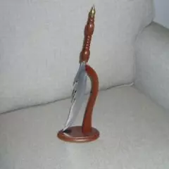 Fantasy Knife with Vertical Display stand