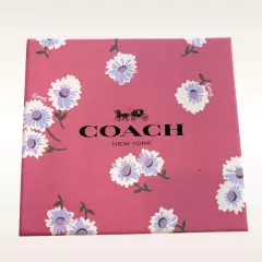 Coach Boxed Passport Case And Luggage Tag Set With Daisy Print