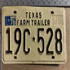 1976 Texas farm trailer license plate 19C-528 MOVE THEM COWS AROUND 10891