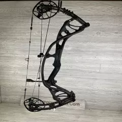 Hoyt Carbon RX-3 Black 70# RH