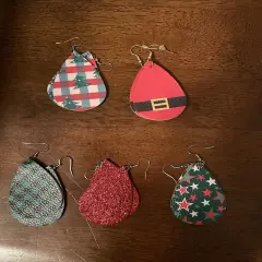 5 Pairs Of Winter Christmas Faux Leather Earrings #9