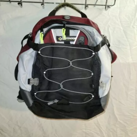 Outdoor Products H2O Hydration Backpack with 2L Bladder EXCELLENT