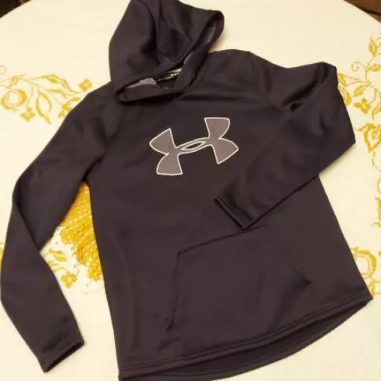 Black UNDER ARMOUR HOODIE Storm size m/m medium M loose style 1319398 Women's 