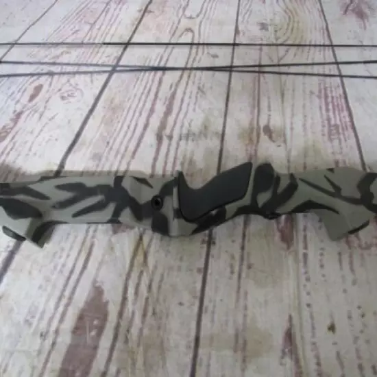 Xi Horizon Hunting Bow (Body only)