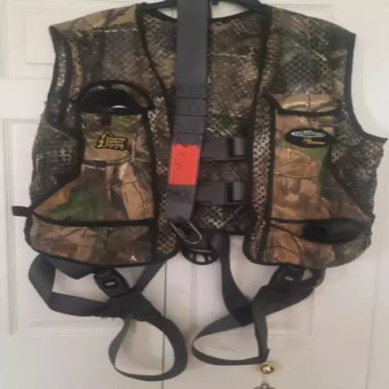 Hunter Safety System Team Realtree L/XL Pro-Series Safety Harness with Tree Rope