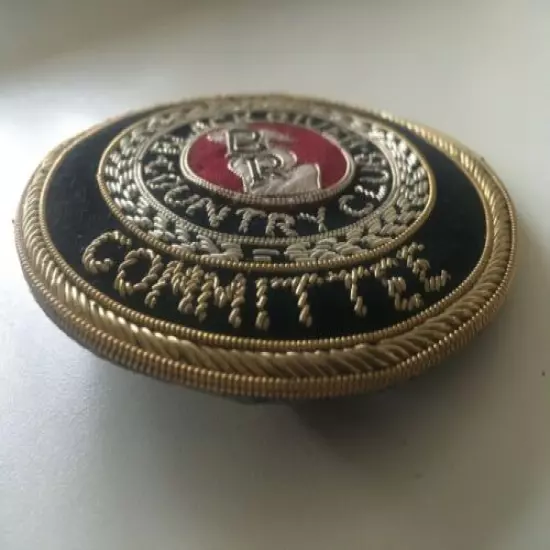 Vintage BLACK RIVER COUNTRY CLUB Golf Committee BADGE Pin CREST Port Huron MI