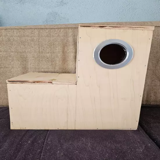 Boot Nest Box (14"x14"x7" 7" toe) Quakers, conures, indian ringneck, etc