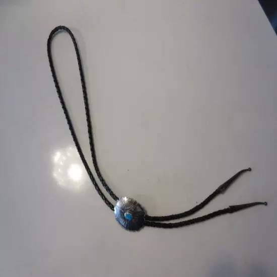 BEAUTIFUL VINTAGE STERLING SILVER/TURQUOISE BOLO TIE MARKED 'RSP'.