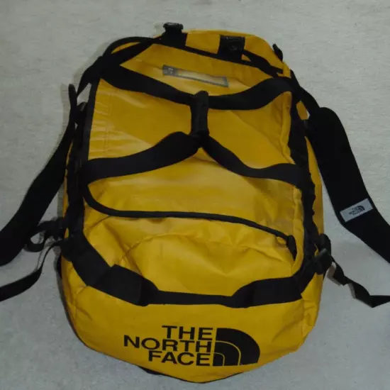 THE NORTH FACE YELLOW/BLACK DUFFEL BAG WITH BACKPACK STRAPS