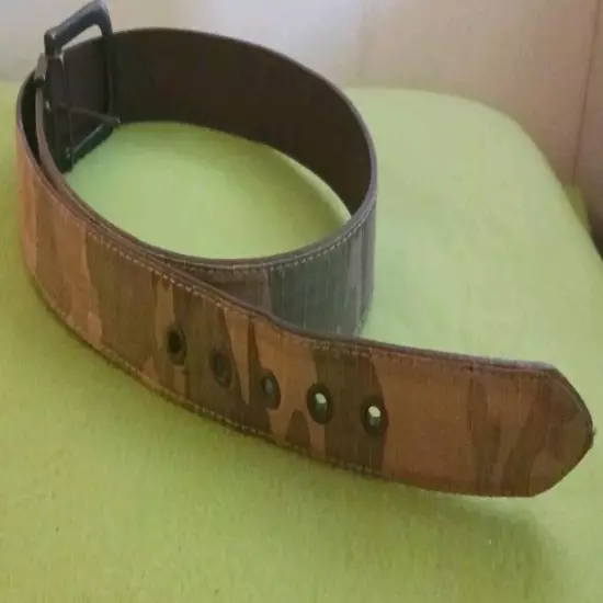 Camouflage Brown Leather Bronze Buckle Reversible Belt Length 35.5" - 39.5"