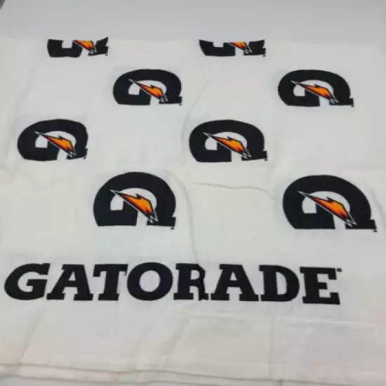 Gatorade Premium Sideline Towel Bi-color, White, Small Small, White 