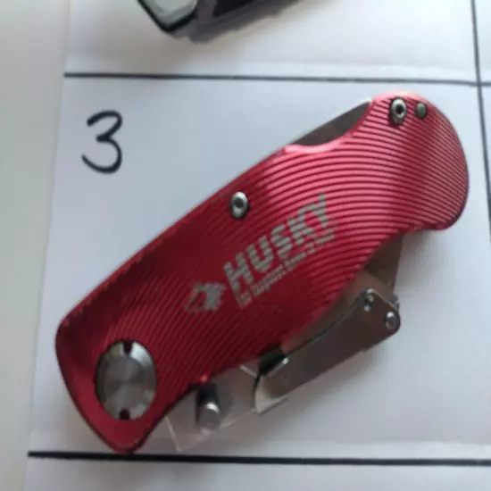 HUSKY FOLDING LOCK-BK UTILITY KNIFE ASST STYLES COLORS $5 EACH / BEST OFFER WINS