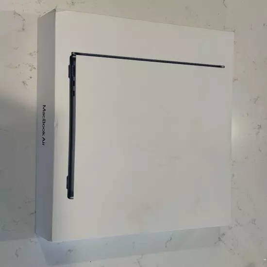 MacBook Air 13inch 512GB SSD 16GB Memory Midnight BOX ONLY