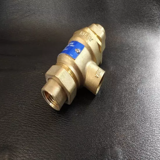 Hydro Master 1/2" IPS Backflow Preventer 0520801