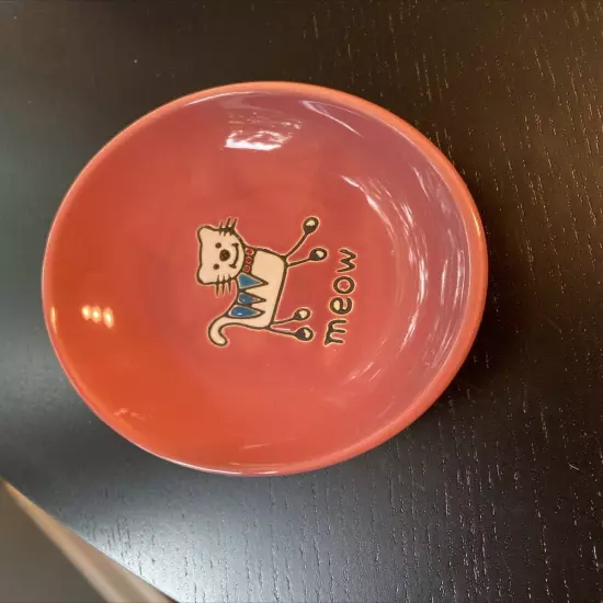 Pet RageUs Silly Kitty Saucer 5” x 1” 2.5 oz Stoneware Cat Dish