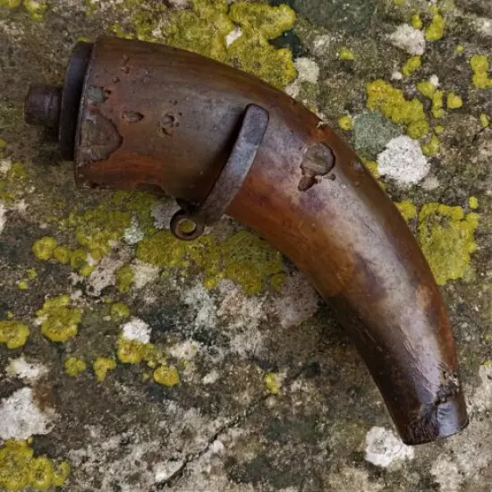 16th - 17th Century European Powder Horn / Flask