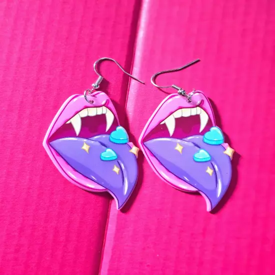 Creepy Kawaii Mouth Dangle Earrings | pastel goth | kawaii lips | vaporwave