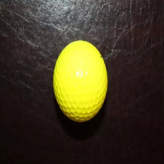 VINTAGE SOLID YELLOW PING EYE 2 GOLF BALL 