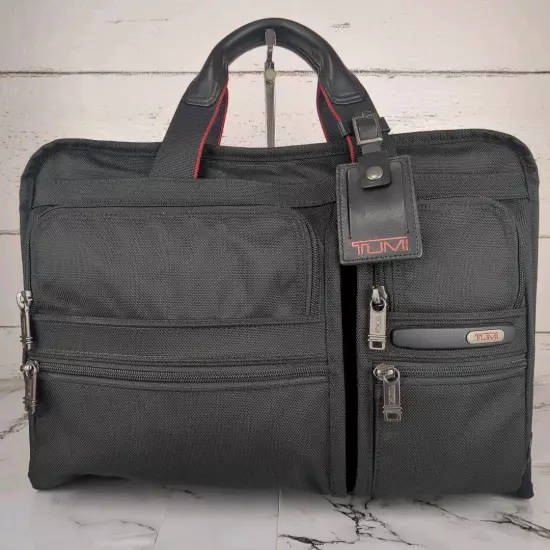 Tumi 2Way 263108Dr4 Briefcase With Shoulder