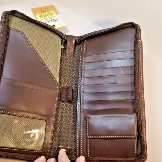 Fossil Leather Travel Agenda Passport Holder Wallet Credit Card ID brown Tag