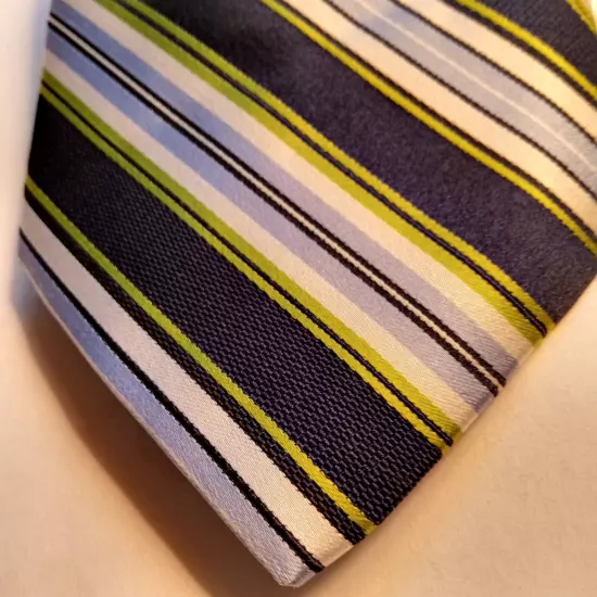 Jones New York Blue White 100% Silk Men’s Neck Tie Made In China