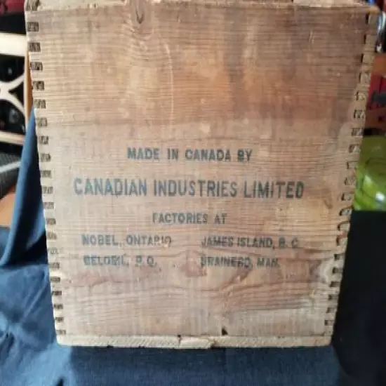 Old Canadian Industries Forcite Perforated Shells Crate 